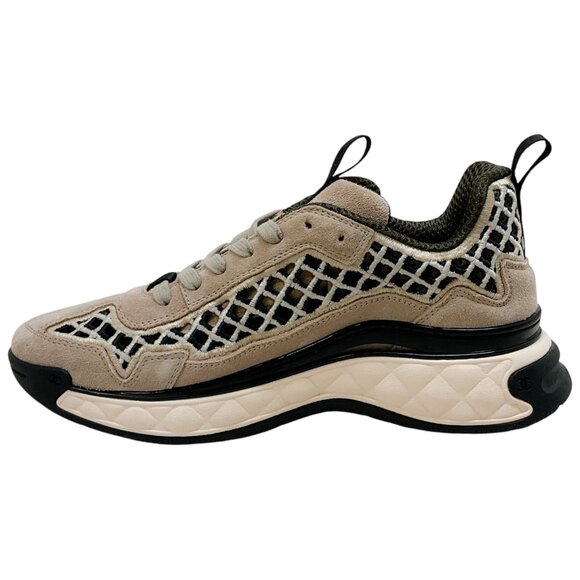 Chanel Beige Suede Interlocking CC Logo Sneakers - Picture 3 of 6